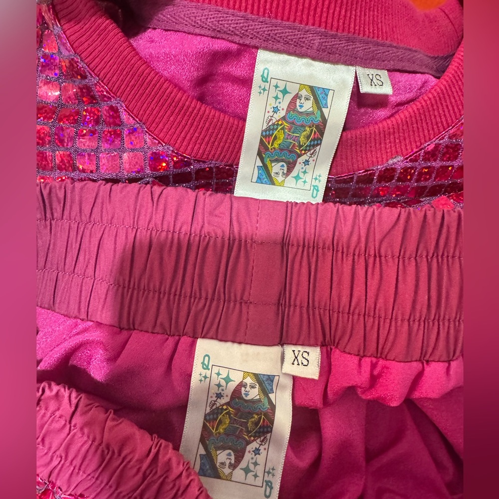 New! QUEEN OF SPARKLES Set Hot Pink Holographic Top and Maxi Skirt Set - Picture 10 of 10
